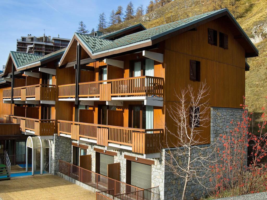 Residence & Spa Les Chalets De Solaise วาลดีแซร์ ภายนอก รูปภาพ