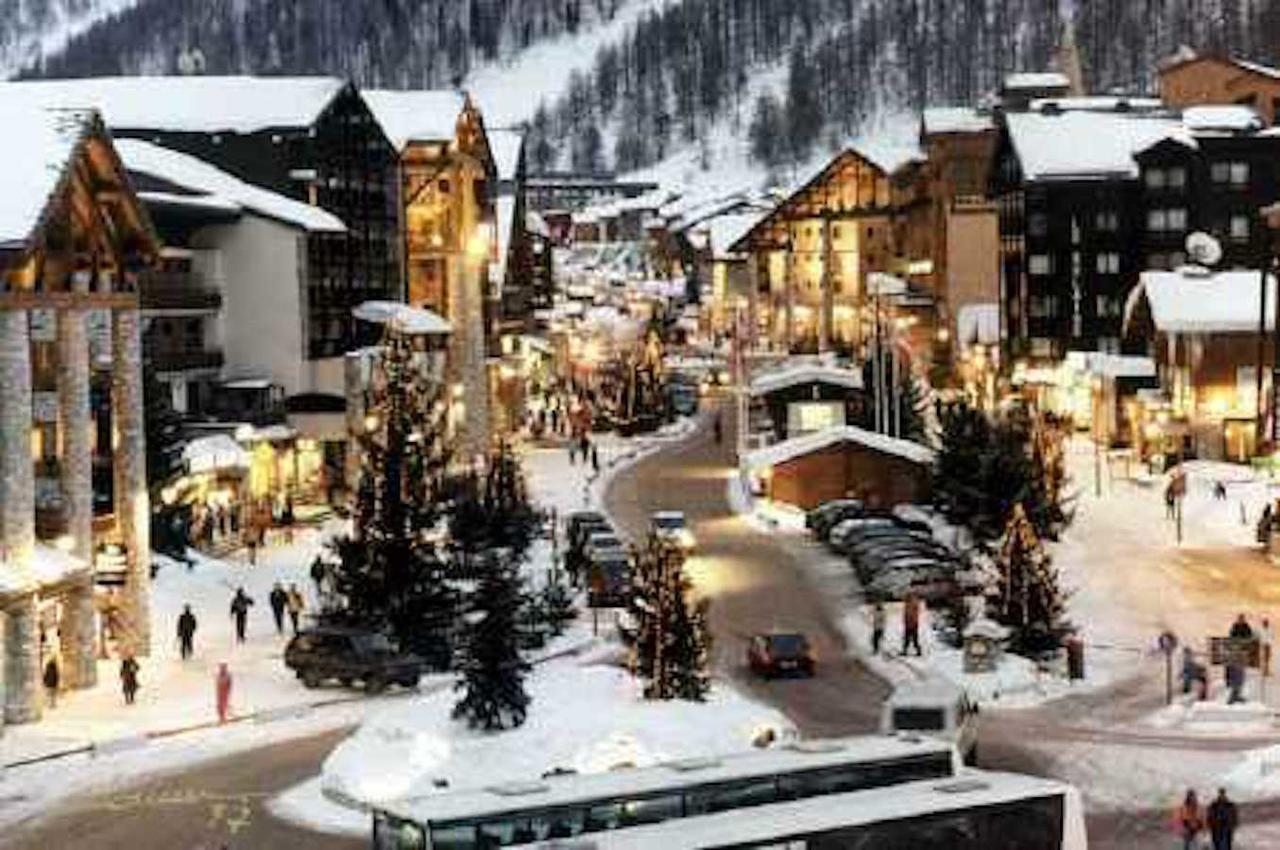 Residence & Spa Les Chalets De Solaise วาลดีแซร์ ภายนอก รูปภาพ